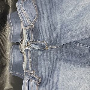 Torrid button and zipper fly jeans size 18R Elastic waist.